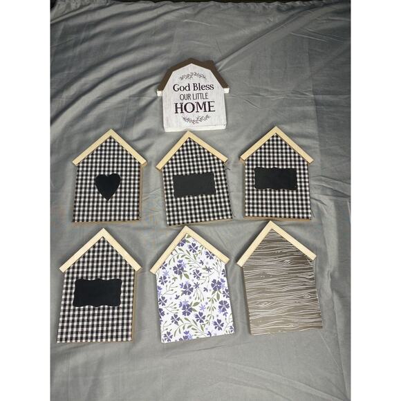 Lot of seven Gingham Wood Block Sign Chalkboard Look Tag Decor House Shaped - Picture 1 of 10